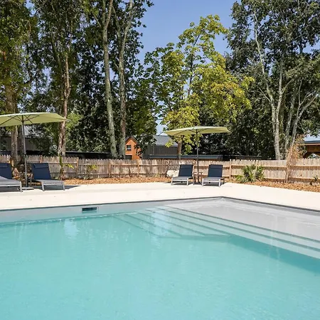 51 - Golf Et Piscine - 2 Personnes Сasa de vacaciones *